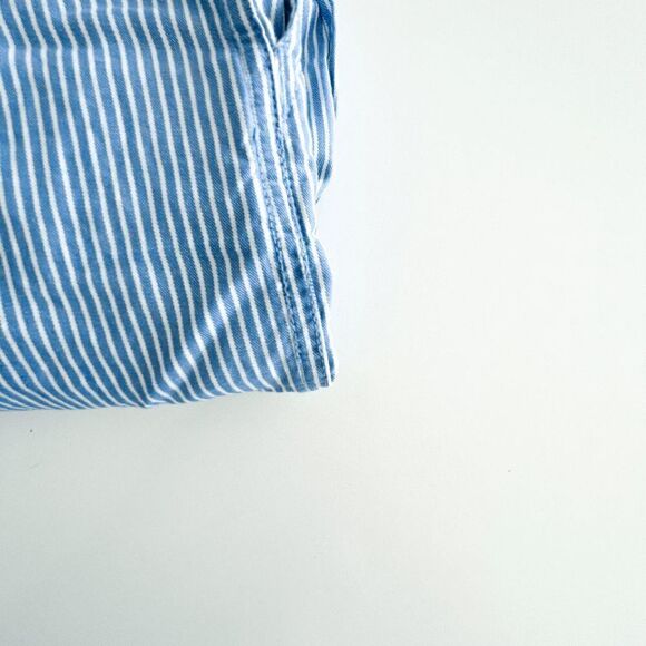 Oakley Mens Bermuda Casual Pinstripes Shorts Powder Blue White Size 36 - Picture 10 of 10